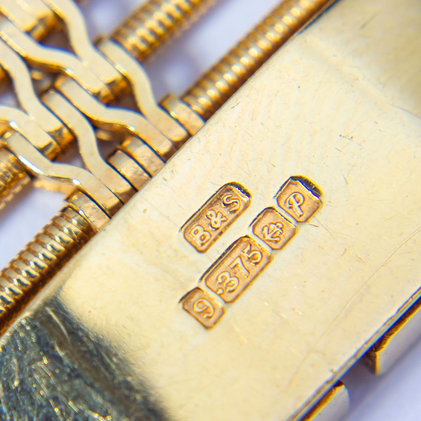 Vintage English Yellow Gold Ladder Bracelet