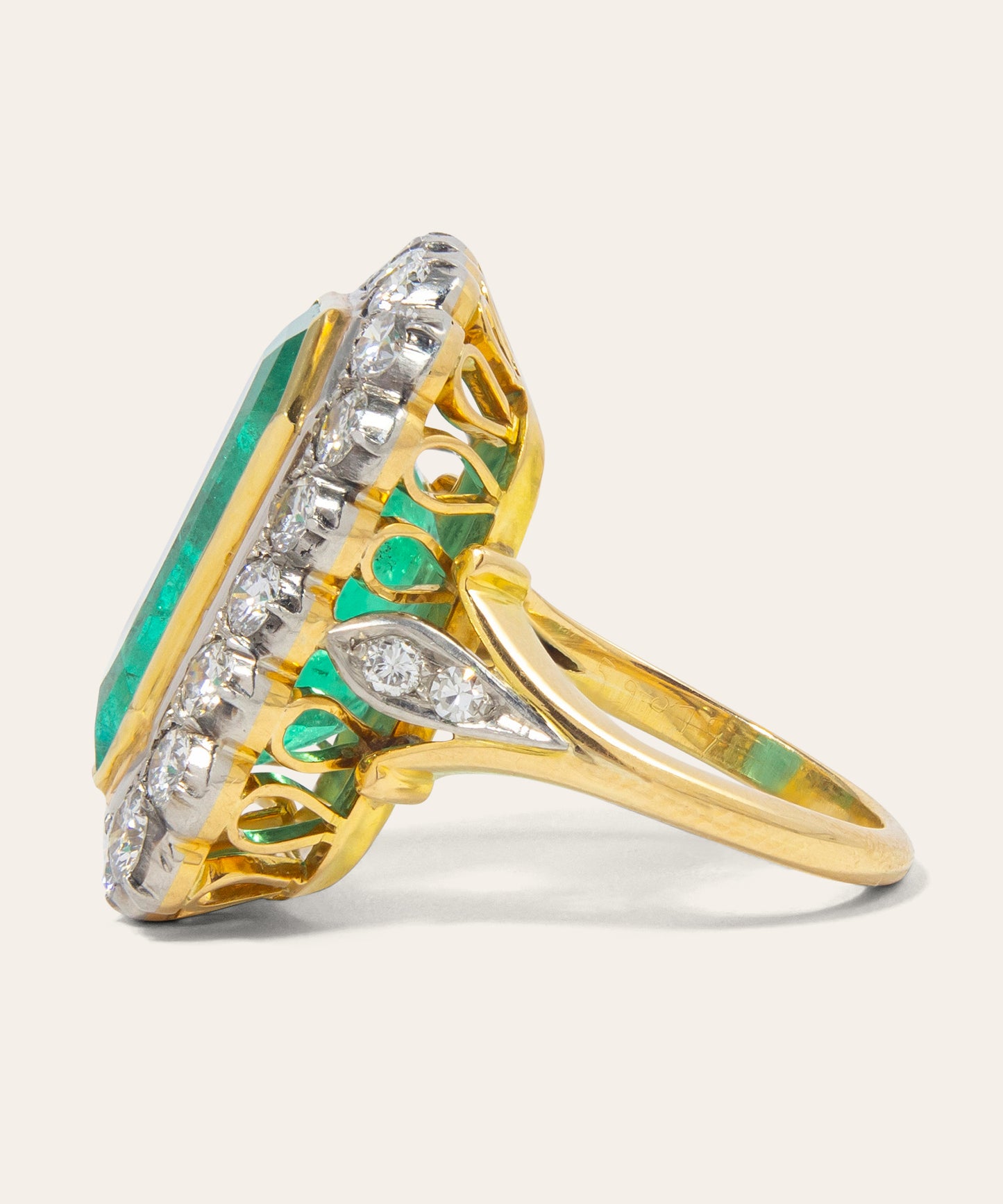 Vintage Colombian Emerald and Diamond Ring