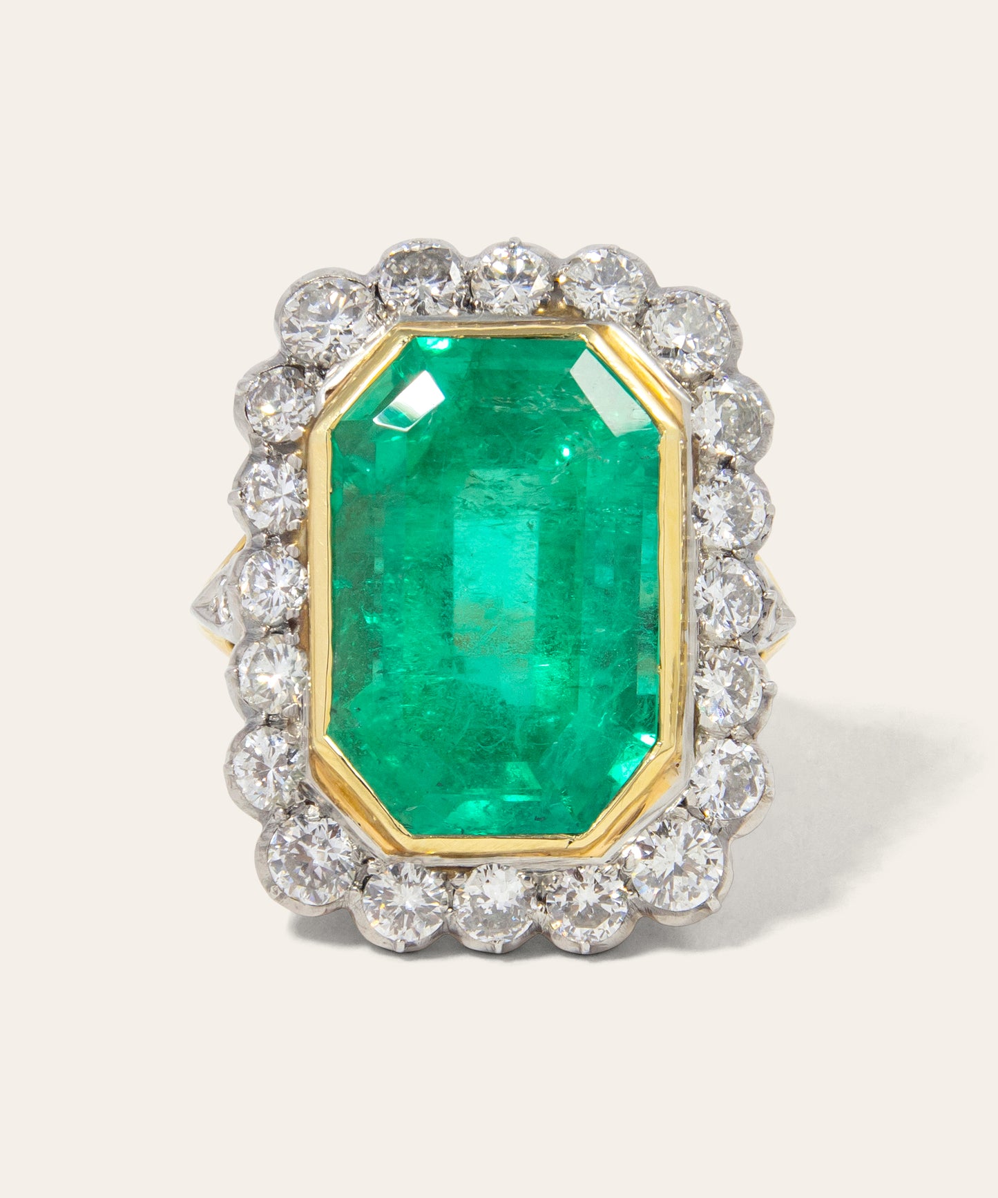 Vintage Colombian Emerald and Diamond Ring