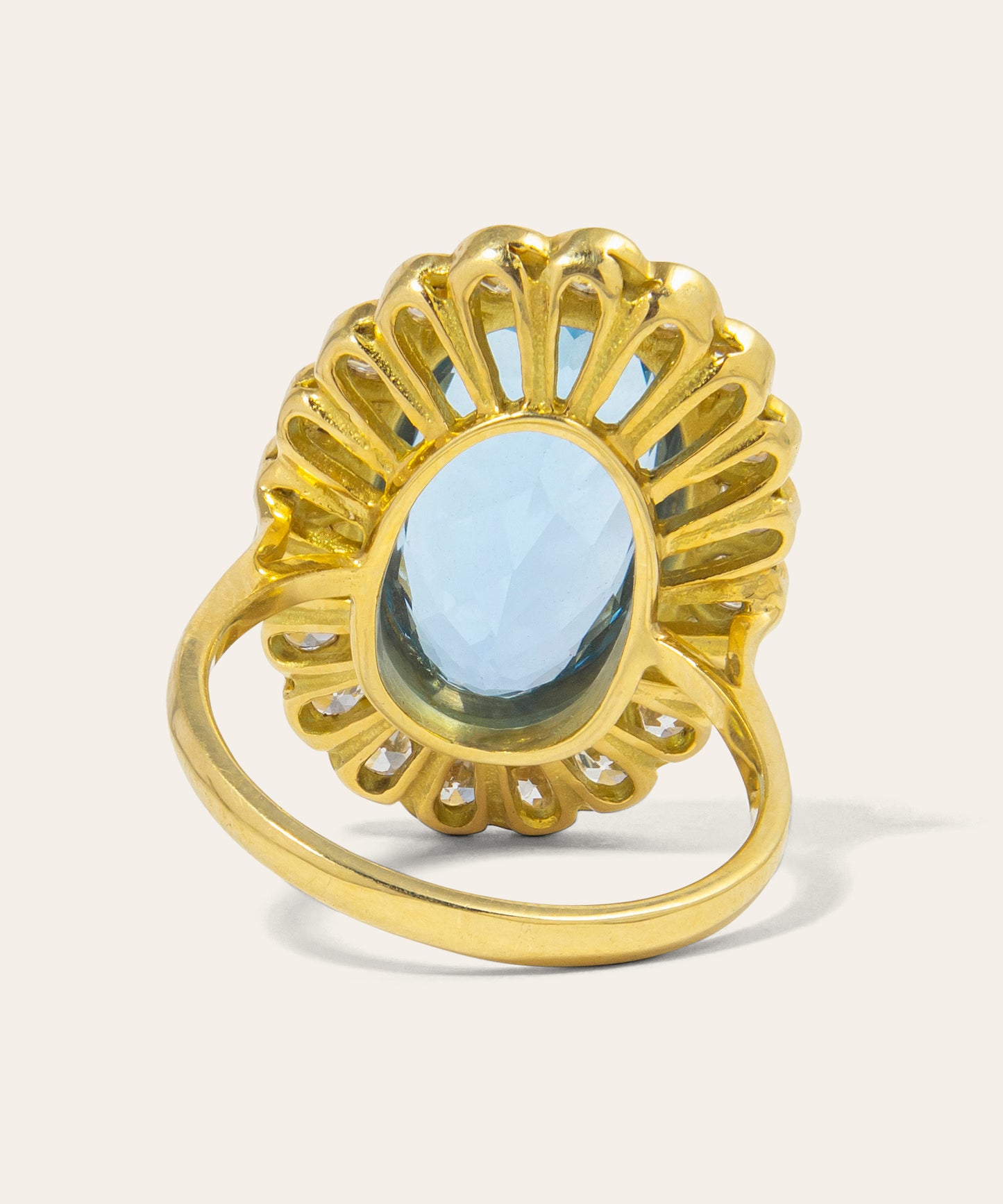 Vintage Aquamarine and Diamond Ring