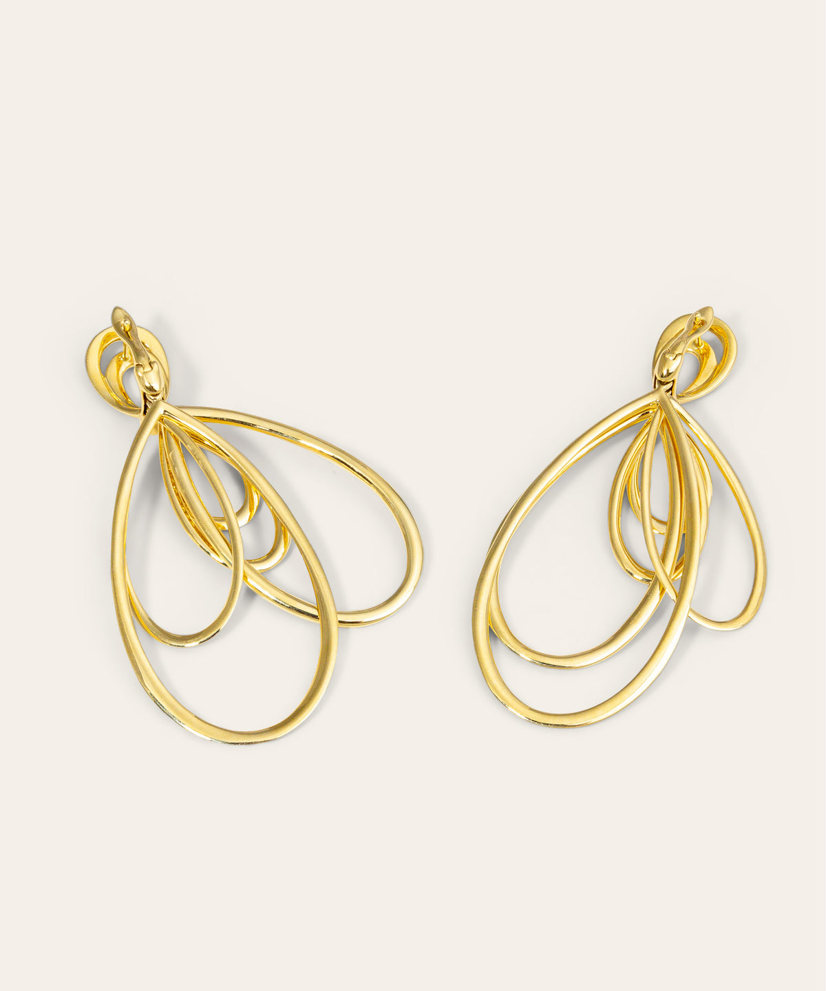 Modern 18ct Yellow Gold and Diamond Drop Earrings