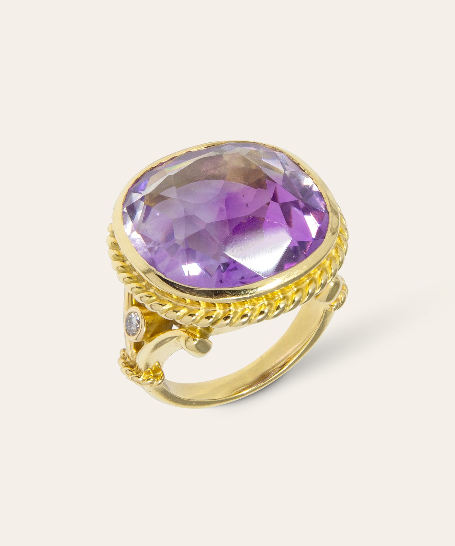 Vintage Yellow Gold Amethyst & Diamond Cocktail Ring