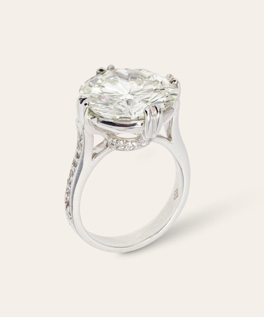 10.10ct Diamond and Platinum Ring
