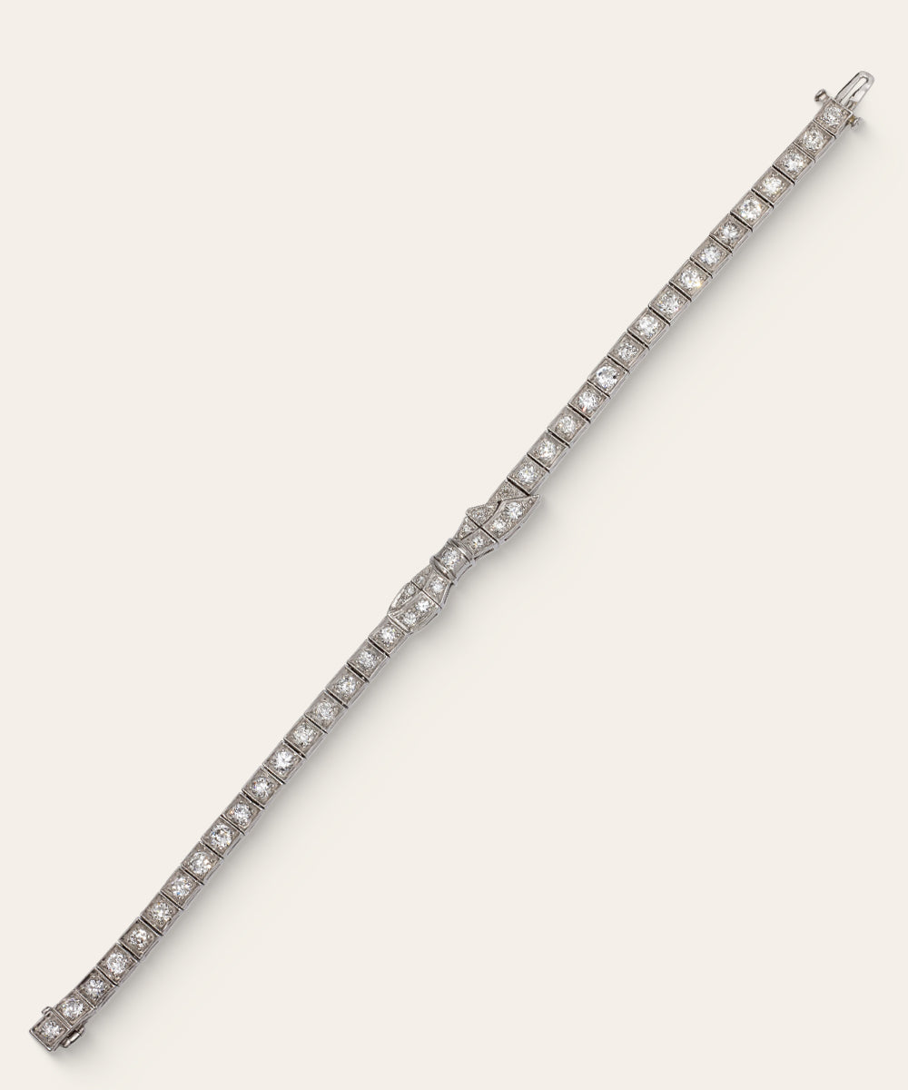 La Belle Époque Platinum & Diamond Bow Bracelet