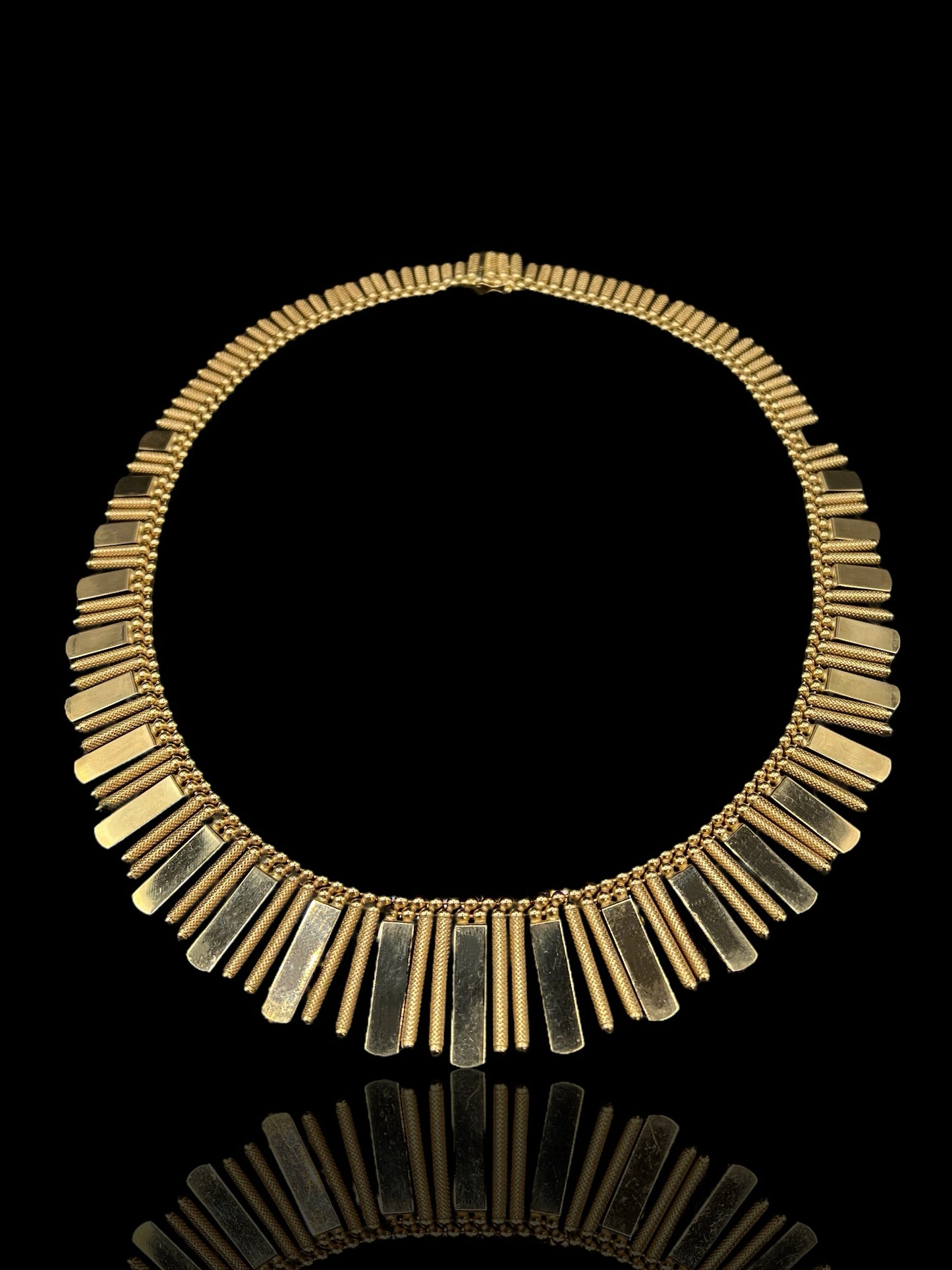 Vintage Yellow Gold Uno Aorre Italian Cleopatra Collar