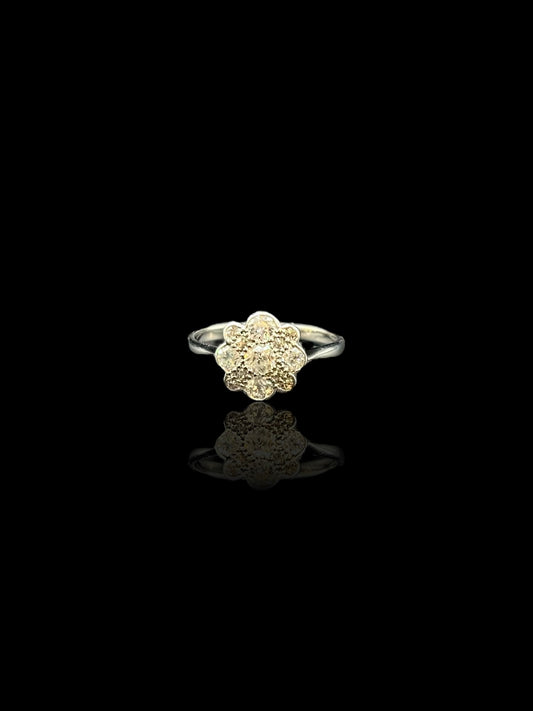 Antique Platinum & White Gold Diamond Daisy Ring