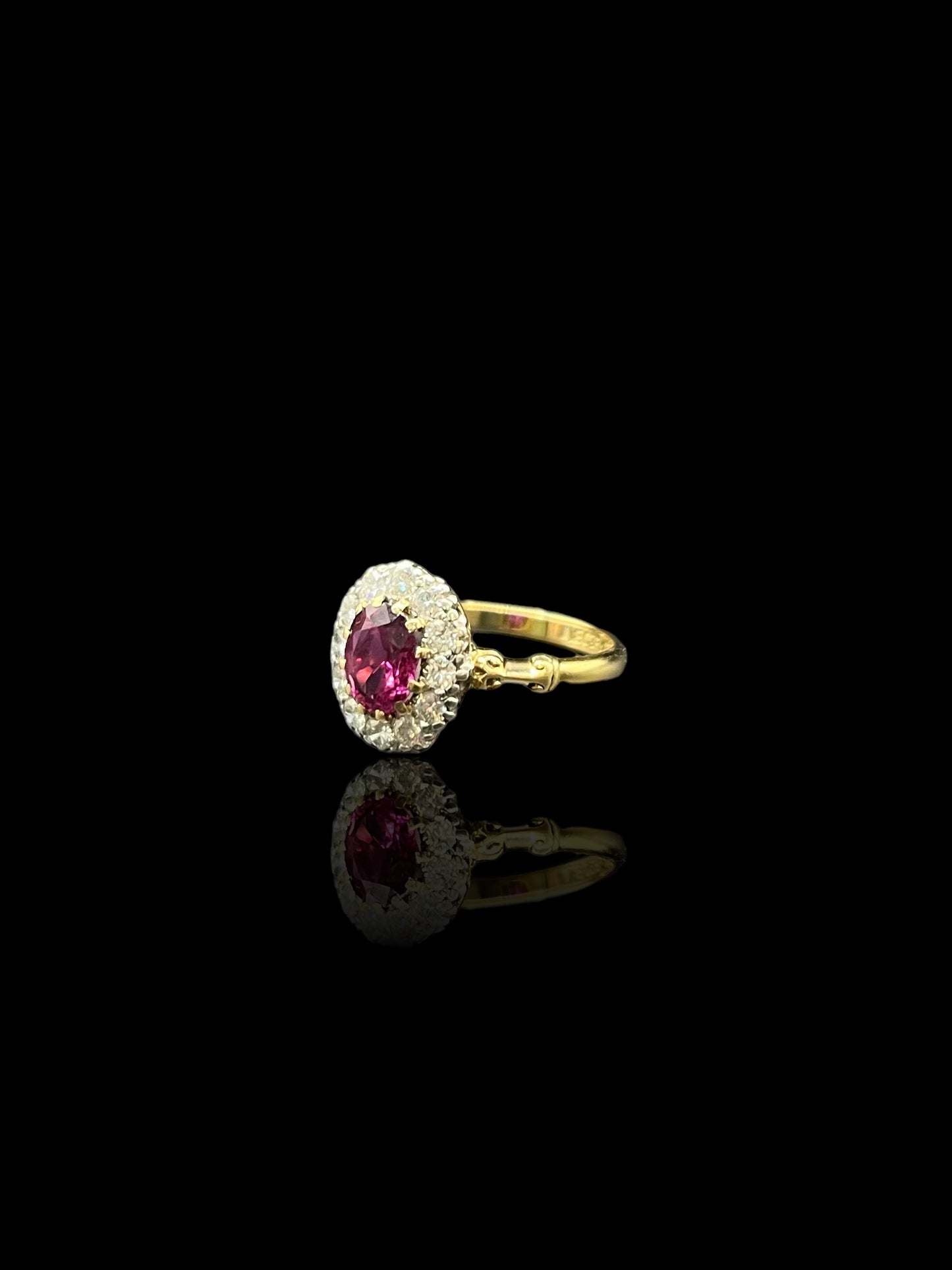 Vintage Platinum & Yellow Gold Ruby Diamond Daisy Ring