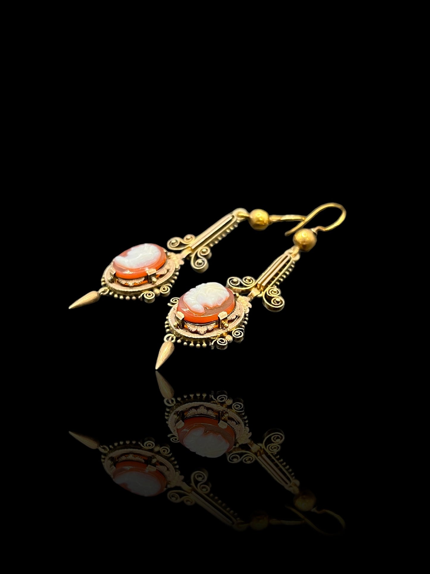 Victorian Yellow & Rose Gold French Hardstone Cameo Drop Earrings