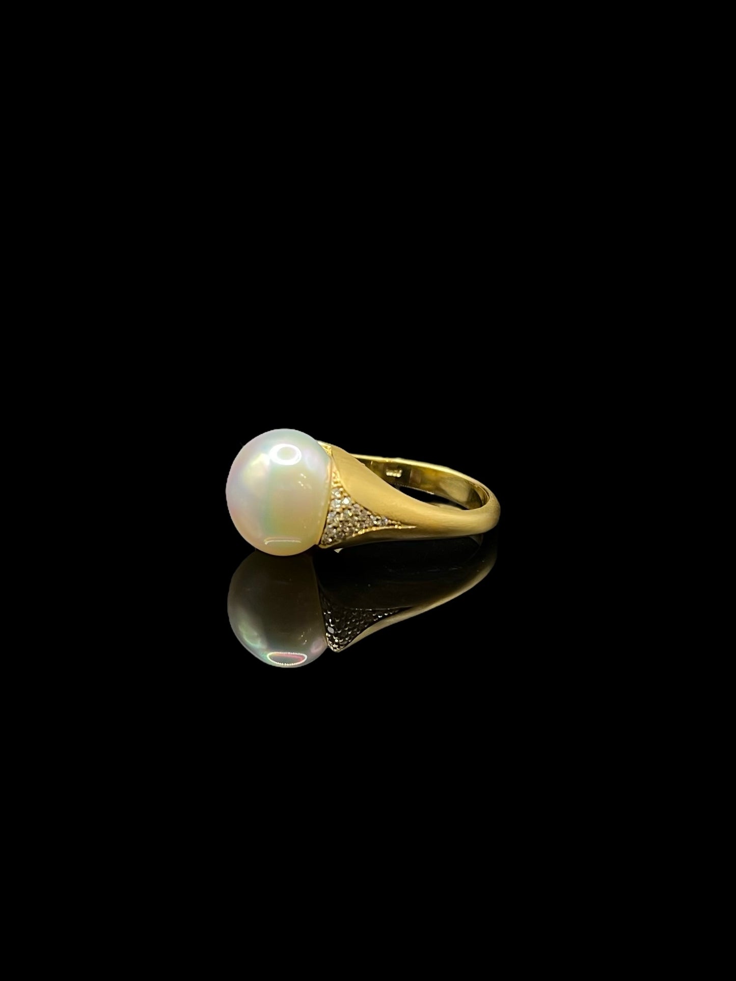 Modern Yellow Gold South Sea Pearl & Pave Diamond Ring