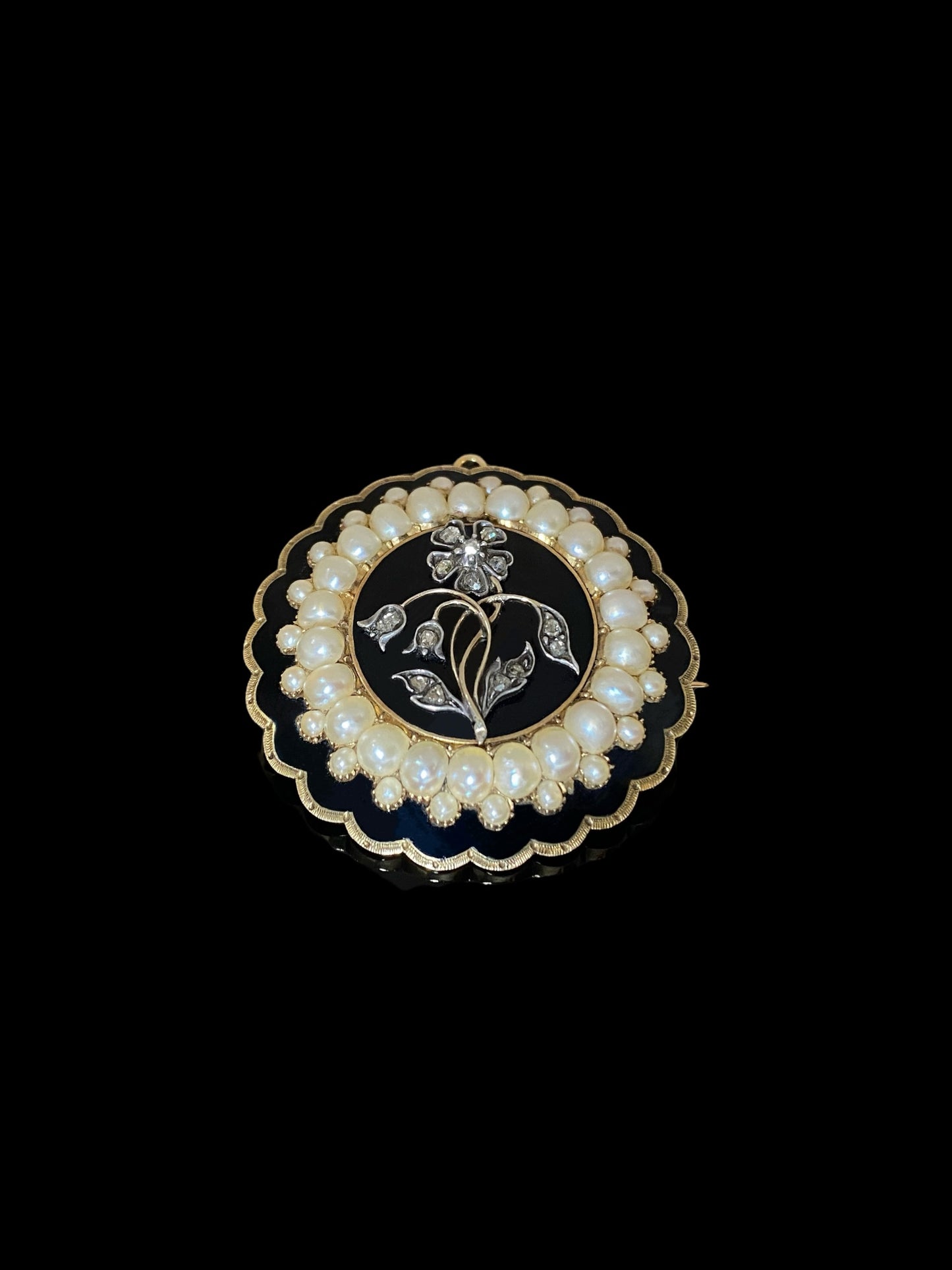 Antique Yellow Gold Pearl & Enamel Memorial Brooch