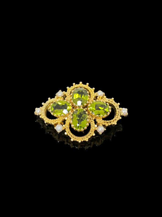 Vintage Yellow Gold Peridot & Pearl Filigree Brooch